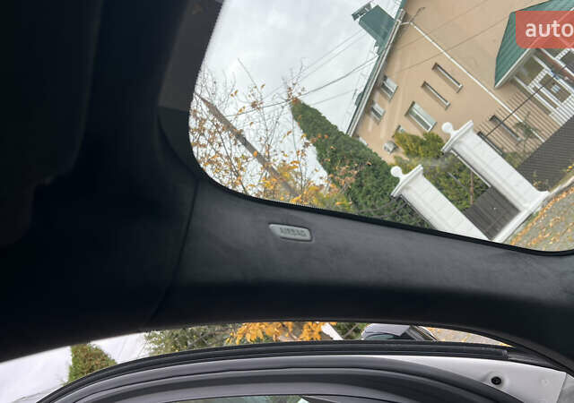 Білий БМВ X7, об'ємом двигуна 3 л та пробігом 83 тис. км за 87777 $, фото 54 на Automoto.ua