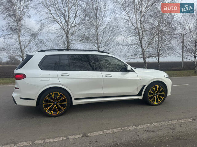 Белый БМВ X7, объемом двигателя 0 л и пробегом 66 тыс. км за 104444 $, фото 3 на Automoto.ua