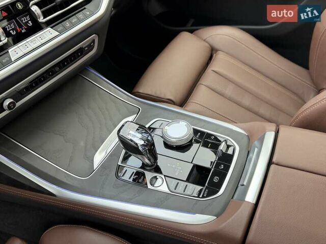 Белый БМВ X7, объемом двигателя 2.99 л и пробегом 73 тыс. км за 84900 $, фото 92 на Automoto.ua