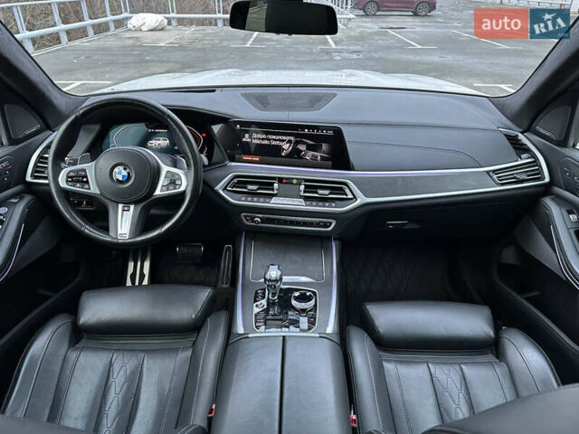 Белый БМВ X7, объемом двигателя 2.99 л и пробегом 49 тыс. км за 99900 $, фото 14 на Automoto.ua