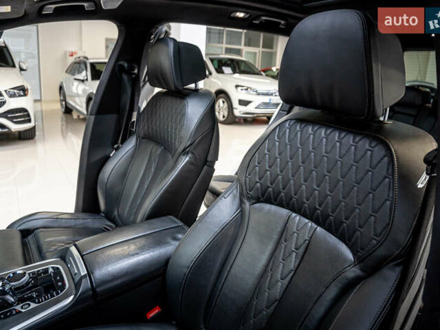 Белый БМВ X7, объемом двигателя 2.99 л и пробегом 101 тыс. км за 96676 $, фото 52 на Automoto.ua