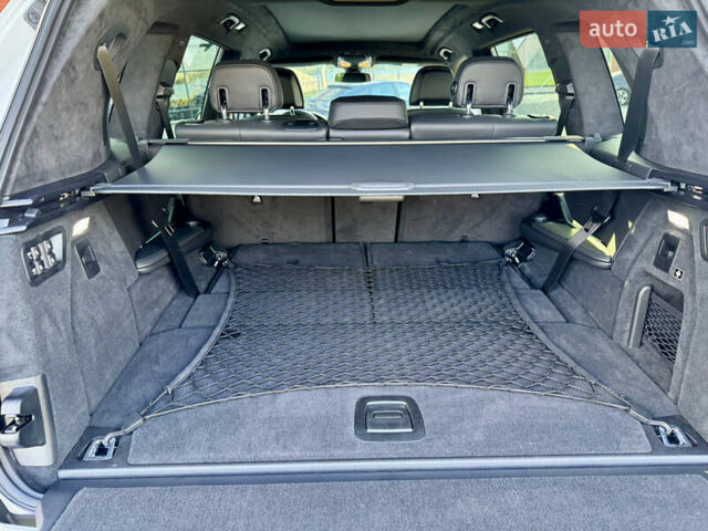 Белый БМВ X7, объемом двигателя 4.39 л и пробегом 19 тыс. км за 109999 $, фото 19 на Automoto.ua