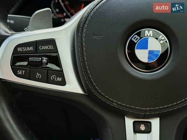 Белый БМВ X7, объемом двигателя 2.99 л и пробегом 120 тыс. км за 77999 $, фото 51 на Automoto.ua