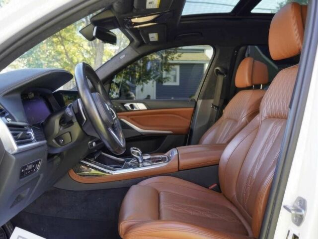 Білий БМВ X7, об'ємом двигуна 4.4 л та пробігом 28 тис. км за 38750 $, фото 10 на Automoto.ua