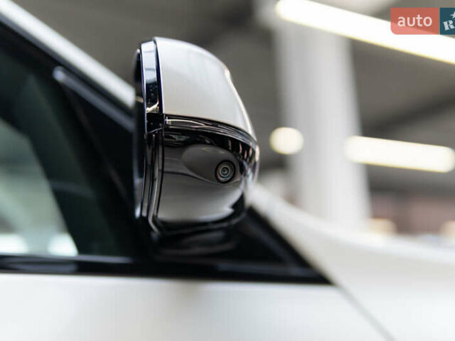 Белый БМВ X7, объемом двигателя 2.99 л и пробегом 101 тыс. км за 96676 $, фото 24 на Automoto.ua