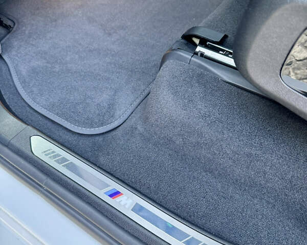 Белый БМВ X7, объемом двигателя 4.39 л и пробегом 19 тыс. км за 109999 $, фото 25 на Automoto.ua