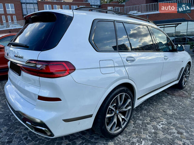 Белый БМВ X7, объемом двигателя 4.39 л и пробегом 19 тыс. км за 109999 $, фото 2 на Automoto.ua