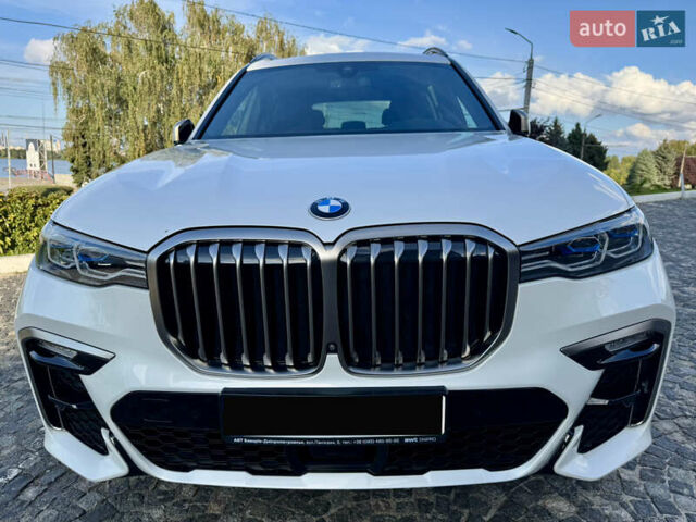 Белый БМВ X7, объемом двигателя 4.4 л и пробегом 16 тыс. км за 115500 $, фото 50 на Automoto.ua