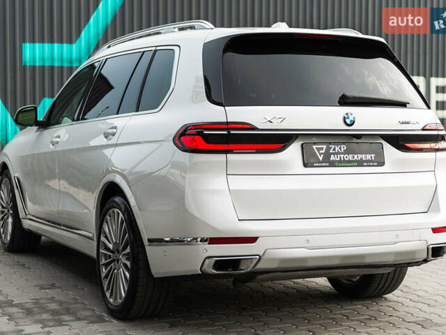 Белый БМВ X7, объемом двигателя 3 л и пробегом 34 тыс. км за 100000 $, фото 10 на Automoto.ua