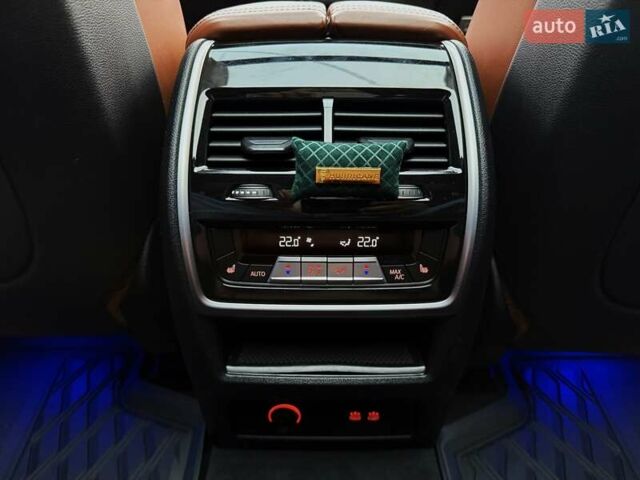 Белый БМВ X7, объемом двигателя 2.99 л и пробегом 120 тыс. км за 77999 $, фото 40 на Automoto.ua