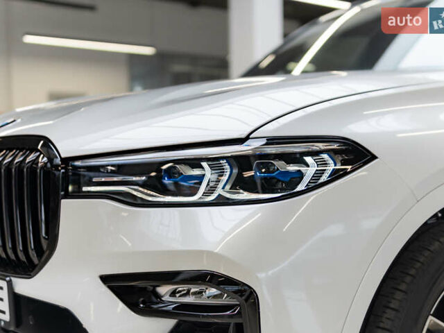 Белый БМВ X7, объемом двигателя 2.99 л и пробегом 101 тыс. км за 96676 $, фото 16 на Automoto.ua