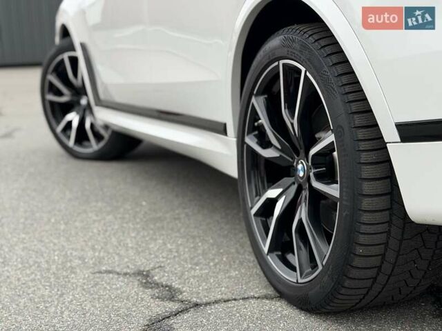 Белый БМВ X7, объемом двигателя 2.99 л и пробегом 73 тыс. км за 84900 $, фото 31 на Automoto.ua