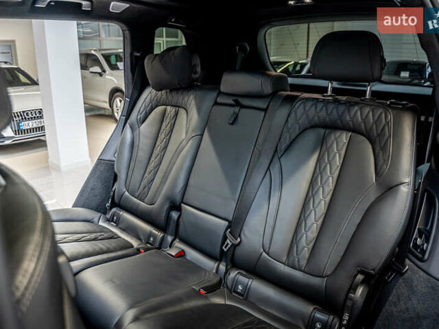 Белый БМВ X7, объемом двигателя 2.99 л и пробегом 101 тыс. км за 96676 $, фото 62 на Automoto.ua