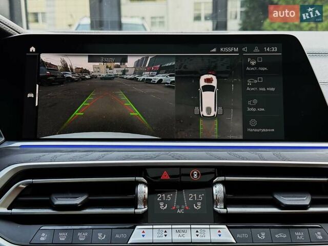 Белый БМВ X7, объемом двигателя 2.99 л и пробегом 120 тыс. км за 77999 $, фото 48 на Automoto.ua