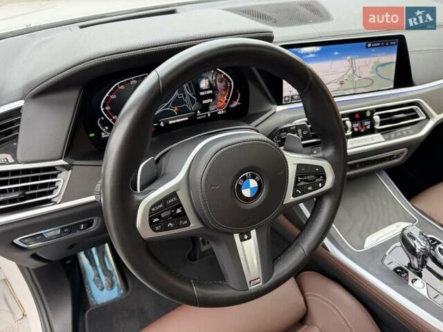 Белый БМВ X7, объемом двигателя 2.99 л и пробегом 73 тыс. км за 84900 $, фото 93 на Automoto.ua