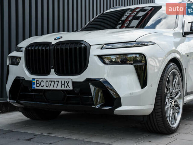 Белый БМВ X7, объемом двигателя 3 л и пробегом 27 тыс. км за 121000 $, фото 6 на Automoto.ua
