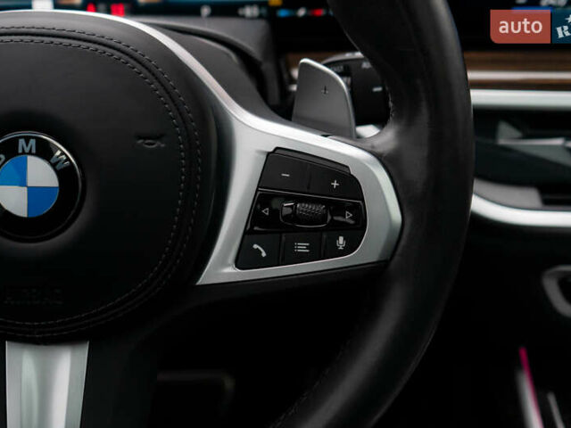 Белый БМВ X7, объемом двигателя 3 л и пробегом 75 тыс. км за 86000 $, фото 55 на Automoto.ua