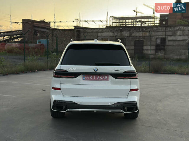 Белый БМВ X7, объемом двигателя 3 л и пробегом 11 тыс. км за 95000 $, фото 5 на Automoto.ua