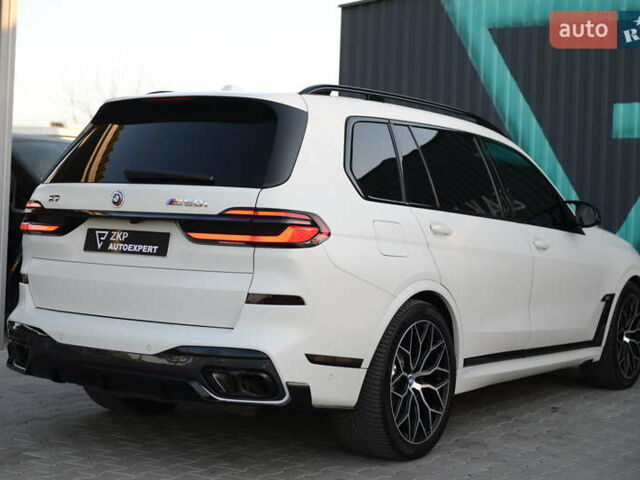 Белый БМВ X7, объемом двигателя 4.39 л и пробегом 80 тыс. км за 137500 $, фото 16 на Automoto.ua