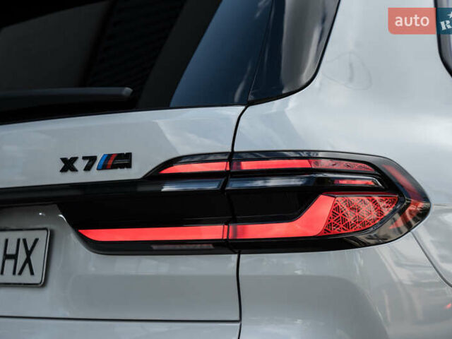 Белый БМВ X7, объемом двигателя 3 л и пробегом 27 тыс. км за 121000 $, фото 9 на Automoto.ua