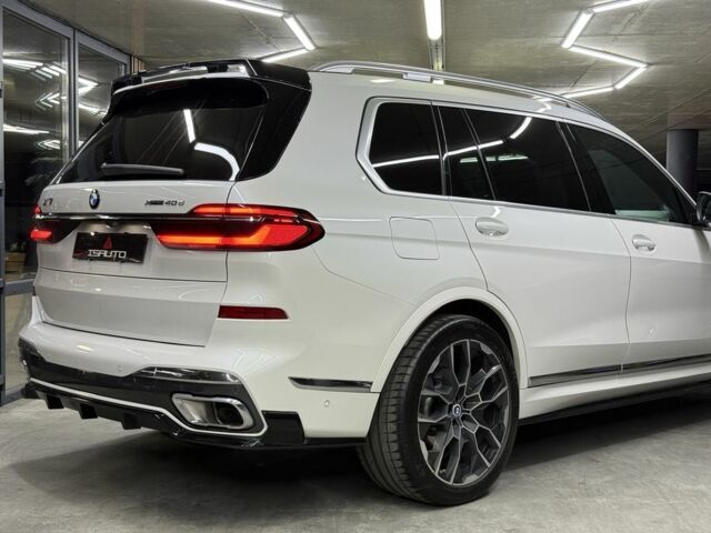 Белый БМВ X7, объемом двигателя 3 л и пробегом 48 тыс. км за 123000 $, фото 11 на Automoto.ua