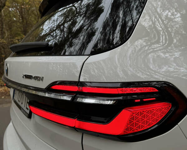 Білий БМВ X7, об'ємом двигуна 3 л та пробігом 60 тис. км за 99999 $, фото 10 на Automoto.ua