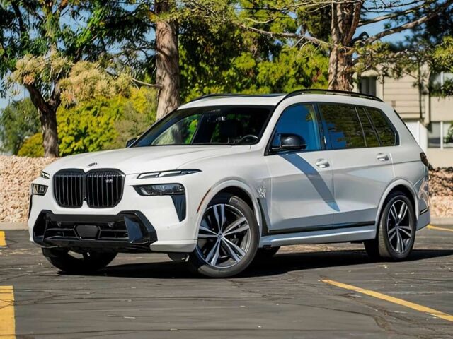 Белый БМВ X7, объемом двигателя 4.4 л и пробегом 17 тыс. км за 43000 $, фото 2 на Automoto.ua
