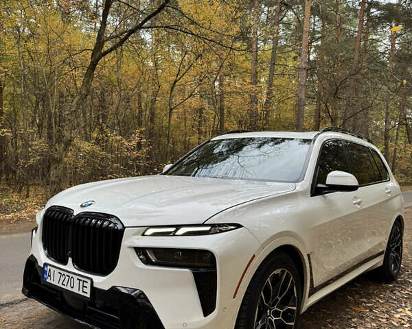 Білий БМВ X7, об'ємом двигуна 3 л та пробігом 60 тис. км за 99999 $, фото 16 на Automoto.ua