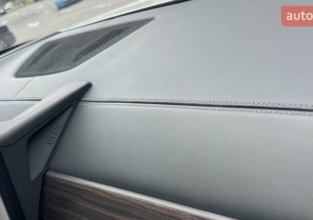 Белый БМВ X7, объемом двигателя 3 л и пробегом 115 тыс. км за 112000 $, фото 18 на Automoto.ua