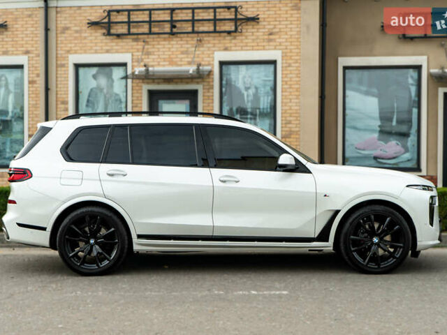 Белый БМВ X7, объемом двигателя 3 л и пробегом 75 тыс. км за 86000 $, фото 18 на Automoto.ua