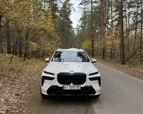 Білий БМВ X7, об'ємом двигуна 3 л та пробігом 60 тис. км за 99999 $, фото 2 на Automoto.ua