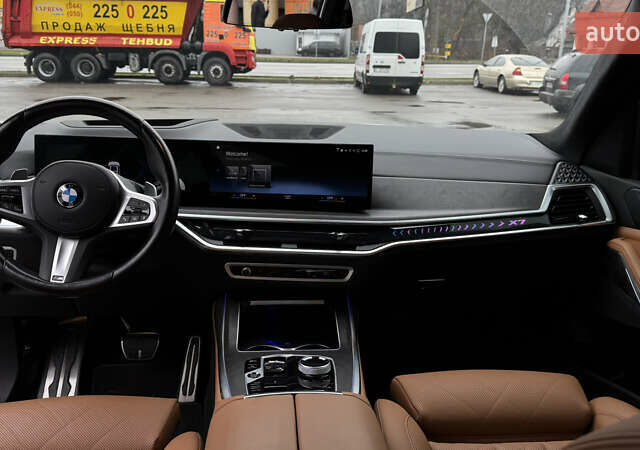 Білий БМВ X7, об'ємом двигуна 3 л та пробігом 60 тис. км за 99999 $, фото 38 на Automoto.ua