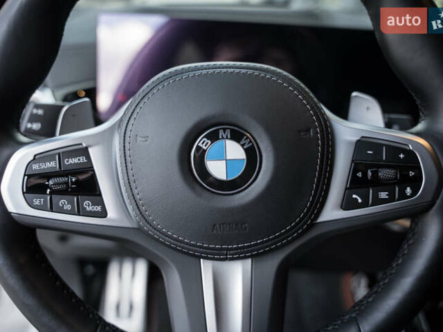 Белый БМВ X7, объемом двигателя 3 л и пробегом 27 тыс. км за 121000 $, фото 25 на Automoto.ua