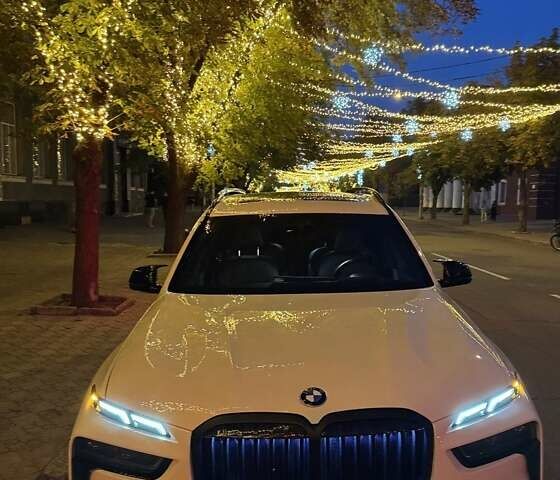 Белый БМВ X7, объемом двигателя 3 л и пробегом 24 тыс. км за 110000 $, фото 8 на Automoto.ua
