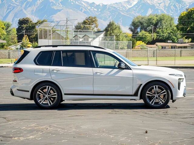 Белый БМВ X7, объемом двигателя 4.4 л и пробегом 17 тыс. км за 43000 $, фото 6 на Automoto.ua