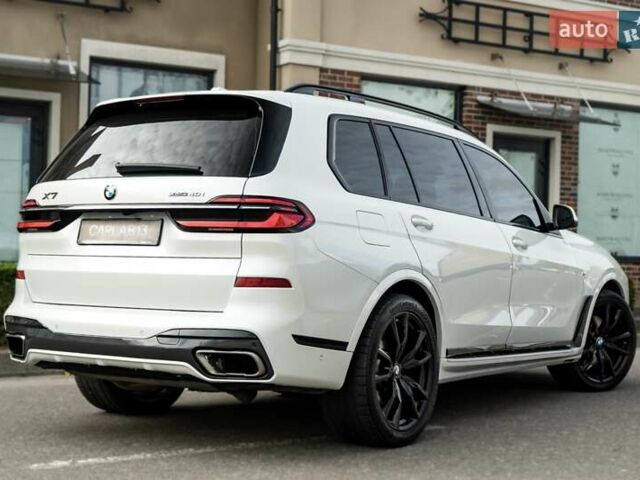 Белый БМВ X7, объемом двигателя 3 л и пробегом 75 тыс. км за 86000 $, фото 17 на Automoto.ua