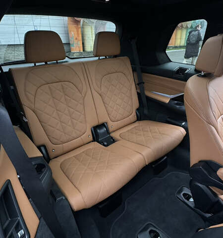 Білий БМВ X7, об'ємом двигуна 3 л та пробігом 60 тис. км за 99999 $, фото 60 на Automoto.ua