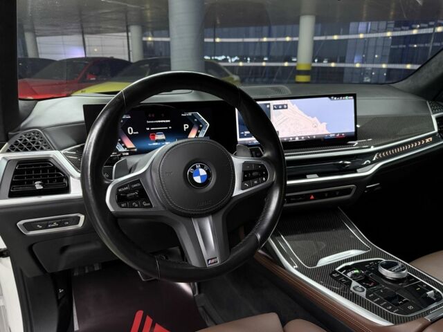 Белый БМВ X7, объемом двигателя 3 л и пробегом 48 тыс. км за 123000 $, фото 19 на Automoto.ua