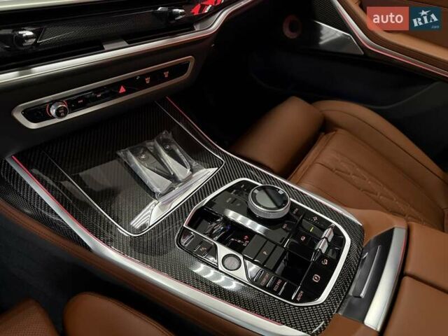 Белый БМВ X7, объемом двигателя 3 л и пробегом 1 тыс. км за 157500 $, фото 42 на Automoto.ua