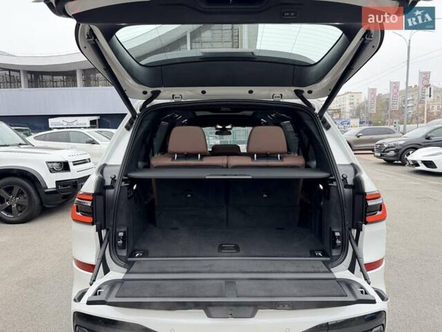 Білий БМВ X7, об'ємом двигуна 3 л та пробігом 1 тис. км за 153500 $, фото 49 на Automoto.ua