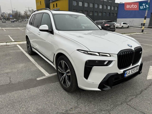 Белый БМВ X7, объемом двигателя 2.99 л и пробегом 34 тыс. км за 134000 $, фото 2 на Automoto.ua