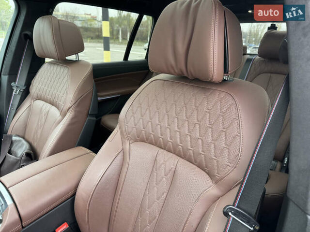 Белый БМВ X7, объемом двигателя 2.99 л и пробегом 34 тыс. км за 134000 $, фото 9 на Automoto.ua