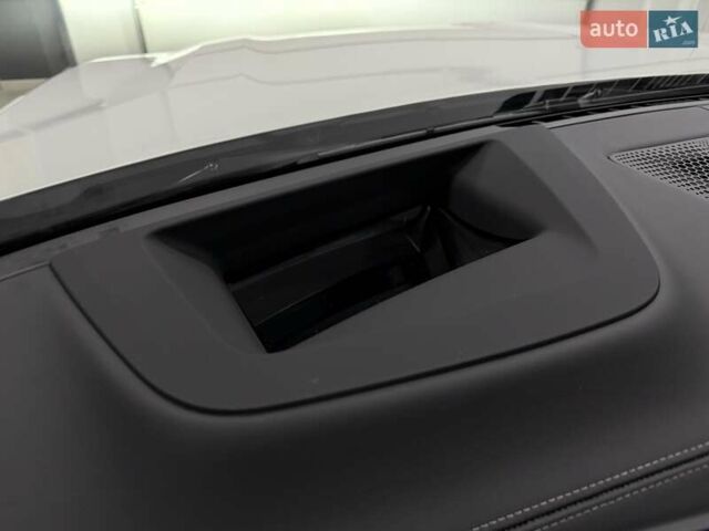 Белый БМВ X7, объемом двигателя 3 л и пробегом 1 тыс. км за 146900 $, фото 45 на Automoto.ua