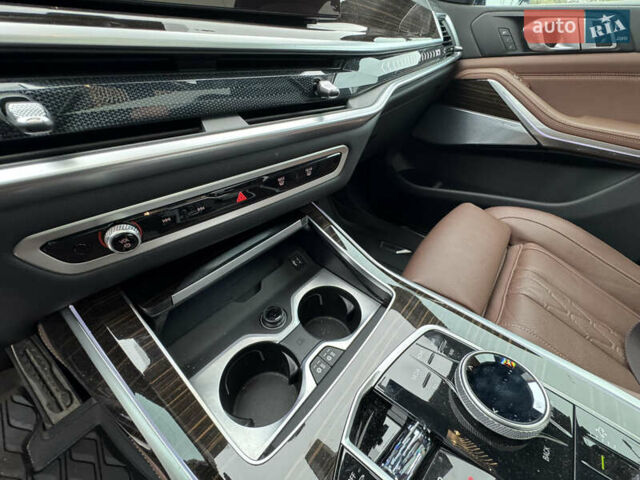 Белый БМВ X7, объемом двигателя 2.99 л и пробегом 34 тыс. км за 134000 $, фото 20 на Automoto.ua