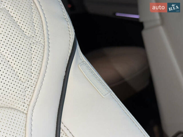 Белый БМВ X7, объемом двигателя 4.39 л и пробегом 35 тыс. км за 149900 $, фото 14 на Automoto.ua