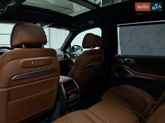 Белый БМВ X7, объемом двигателя 3 л и пробегом 1 тыс. км за 146900 $, фото 51 на Automoto.ua