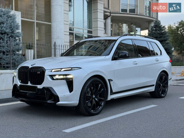 Белый БМВ X7, объемом двигателя 4.39 л и пробегом 35 тыс. км за 149900 $, фото 1 на Automoto.ua