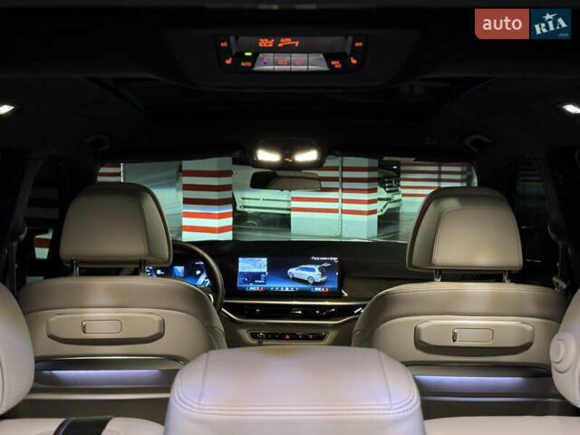 Белый БМВ X7, объемом двигателя 4.39 л и пробегом 35 тыс. км за 149900 $, фото 48 на Automoto.ua