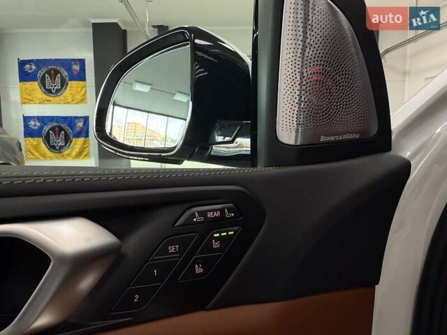 Белый БМВ X7, объемом двигателя 3 л и пробегом 1 тыс. км за 157500 $, фото 52 на Automoto.ua