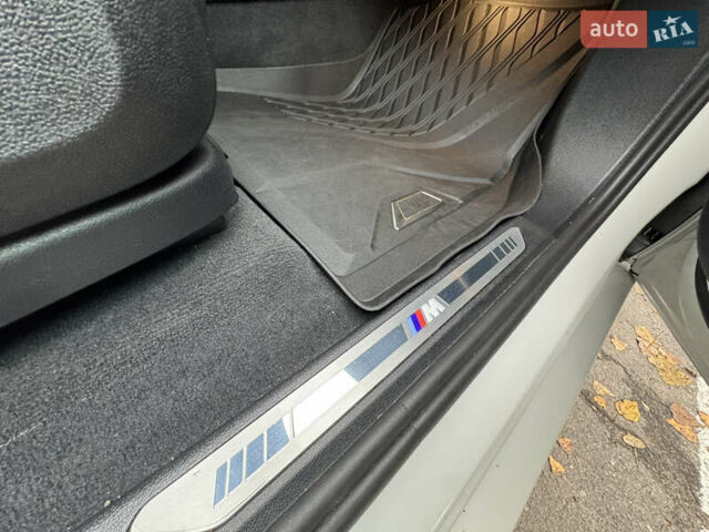 Белый БМВ X7, объемом двигателя 2.99 л и пробегом 34 тыс. км за 134000 $, фото 15 на Automoto.ua